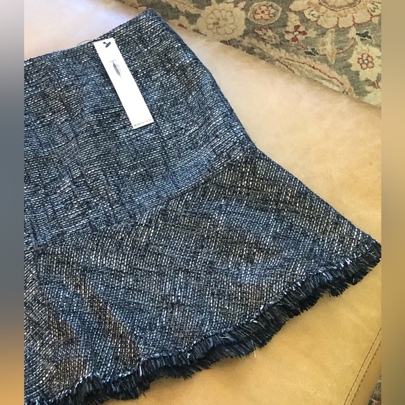 DKNYC Black Gray Silver Skirt , Flared Bottom  With Fringe Edge. Woman’s Size 10 - Picture 12 of 14